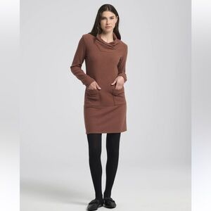 Kollontai Brown Long-Sleeve ribbed Dress with Pockets size Large